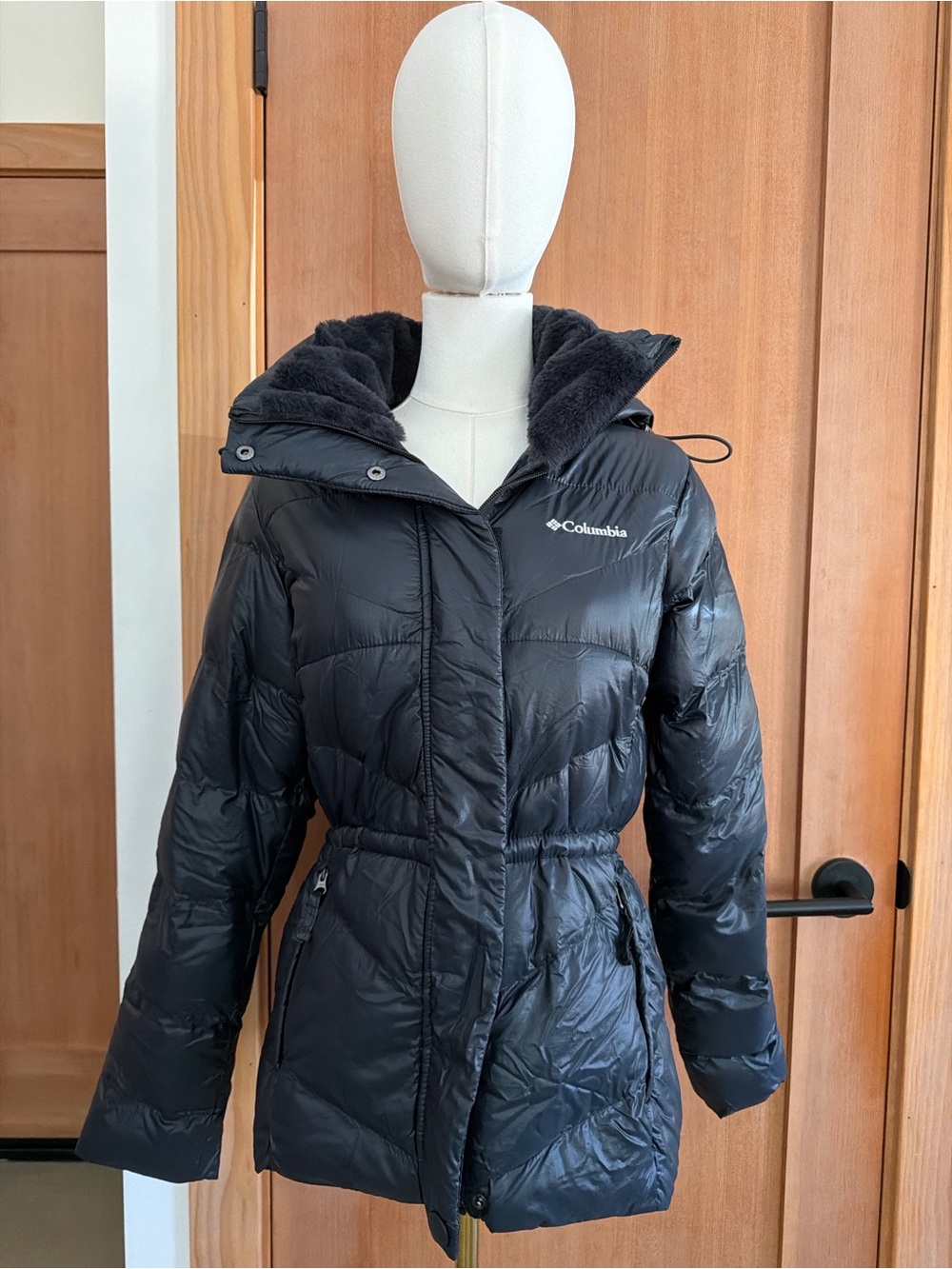 Columbia Women's Black Quilted Puffer Jacket with Hood